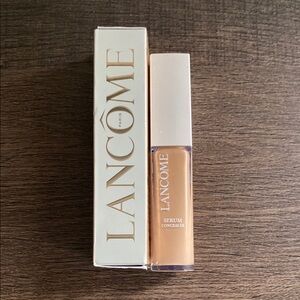 Lancome Concealer - 230W NWB